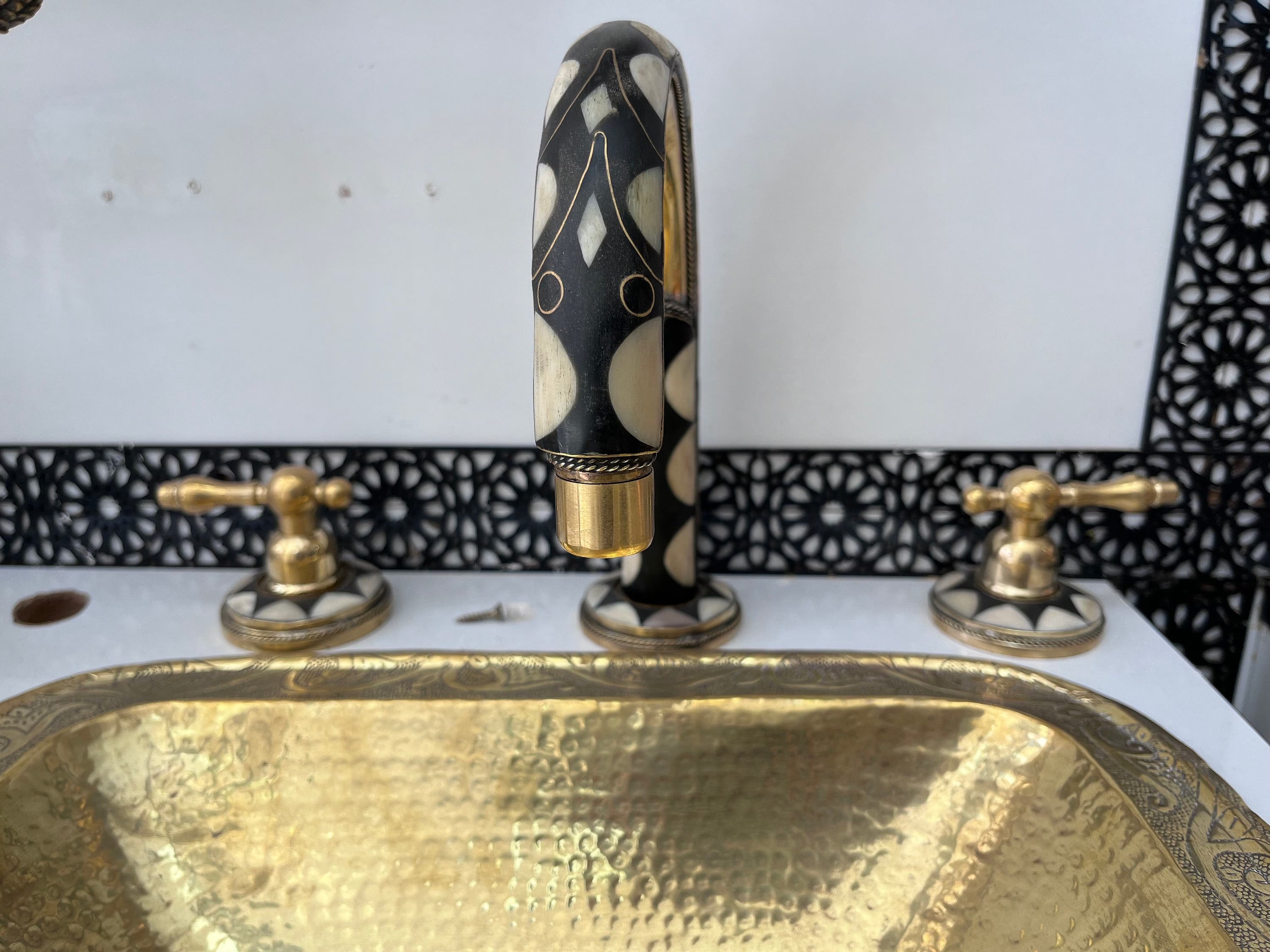 Elegant Brass Widespread Faucet